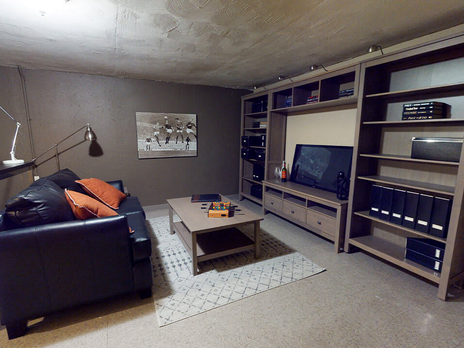 Photo and Video Gallery Fairlane East Apartments in Dearborn, MI